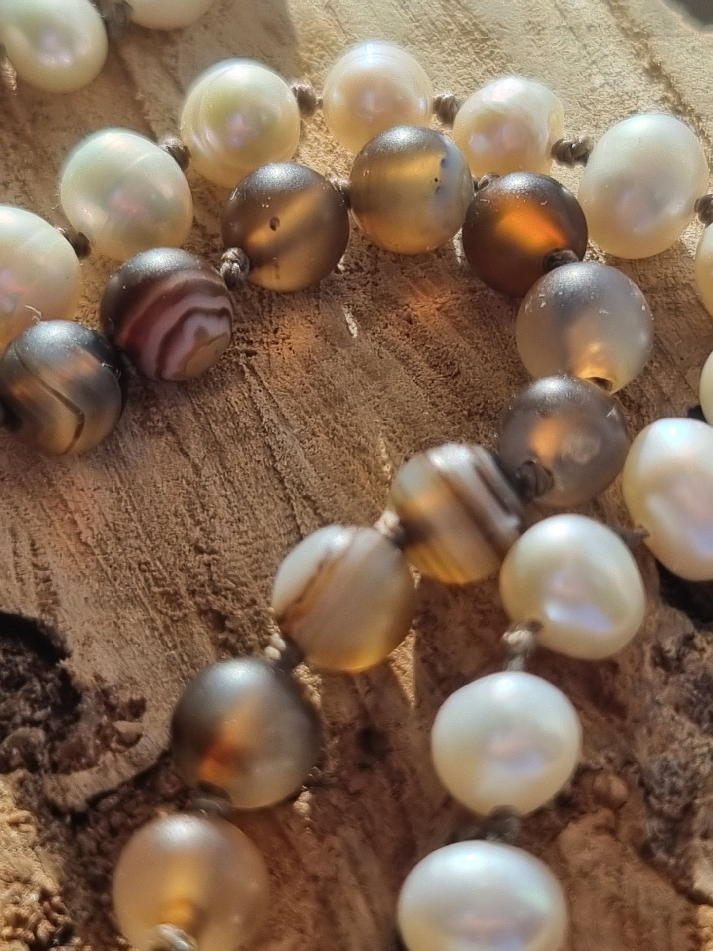 Brown Cracked Agate & Pearls
